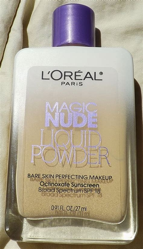 L'Oreal Magic Nude Liquid Powder Review: Super Lightweight 